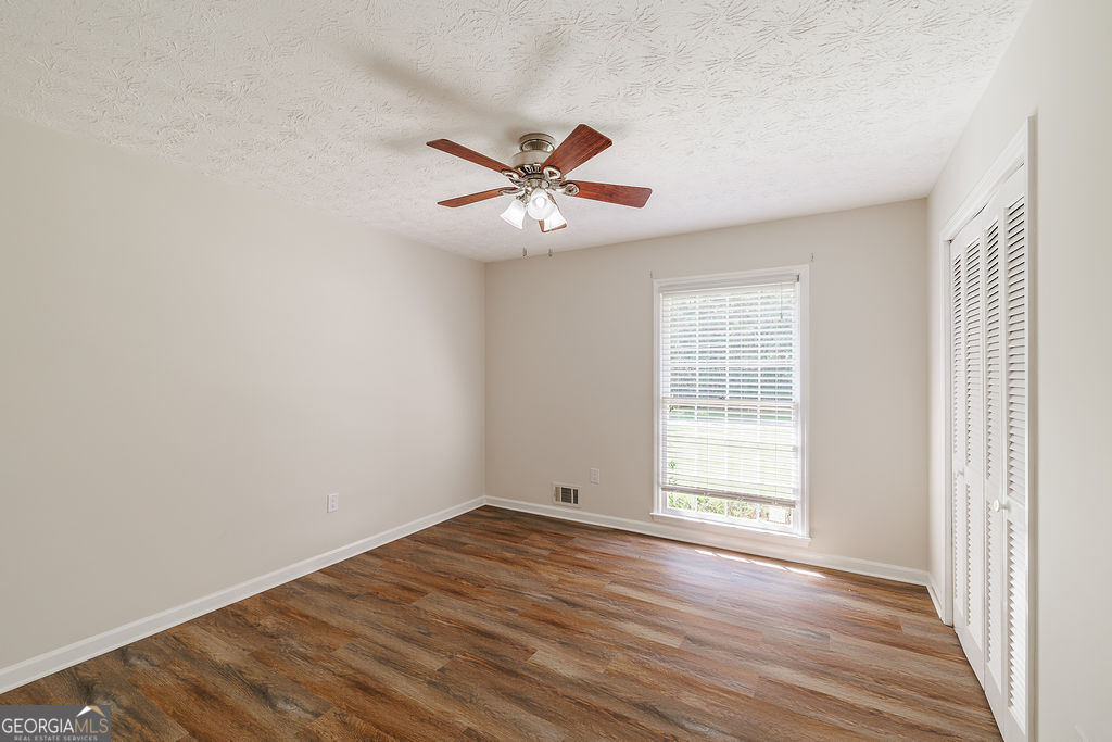 1035 Whit Davis Road Property Photo 33