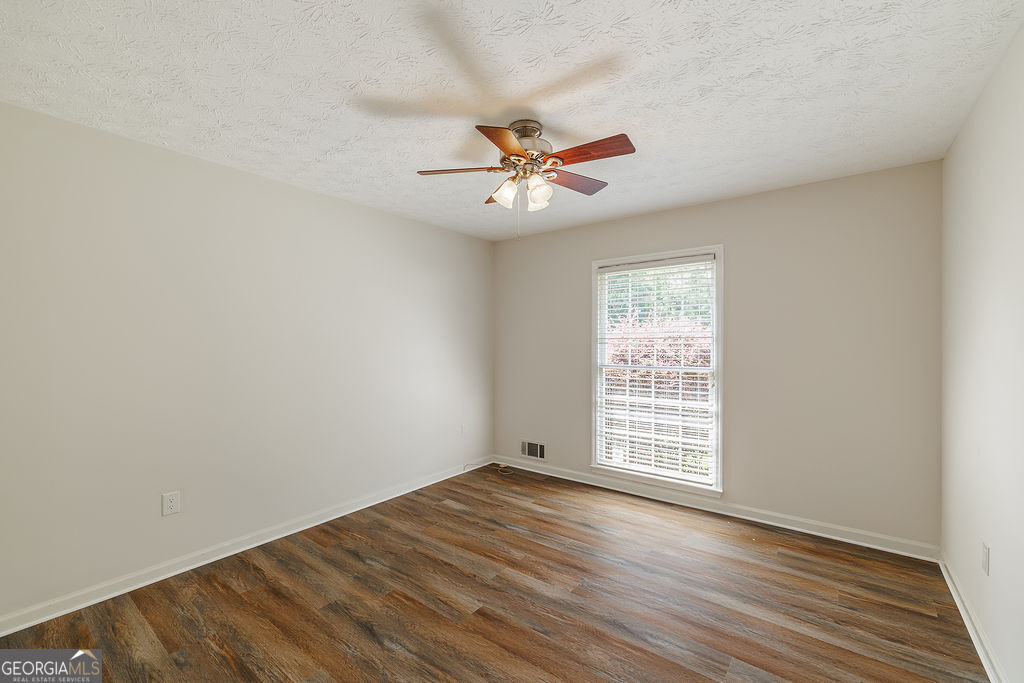 1035 Whit Davis Road Property Photo 34