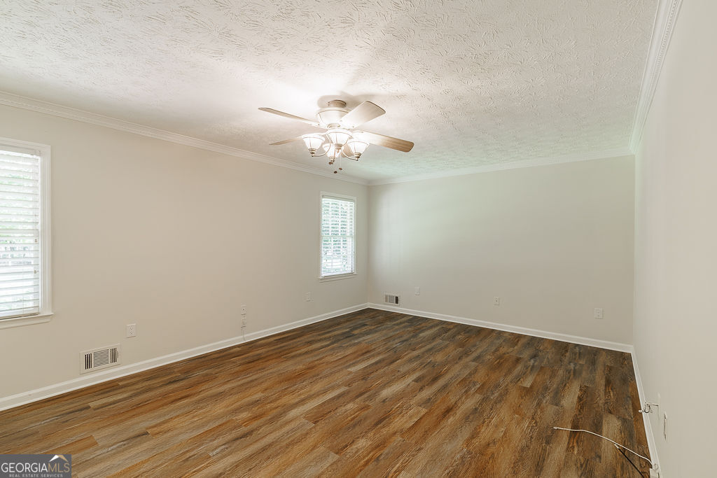1035 Whit Davis Road Property Photo 36