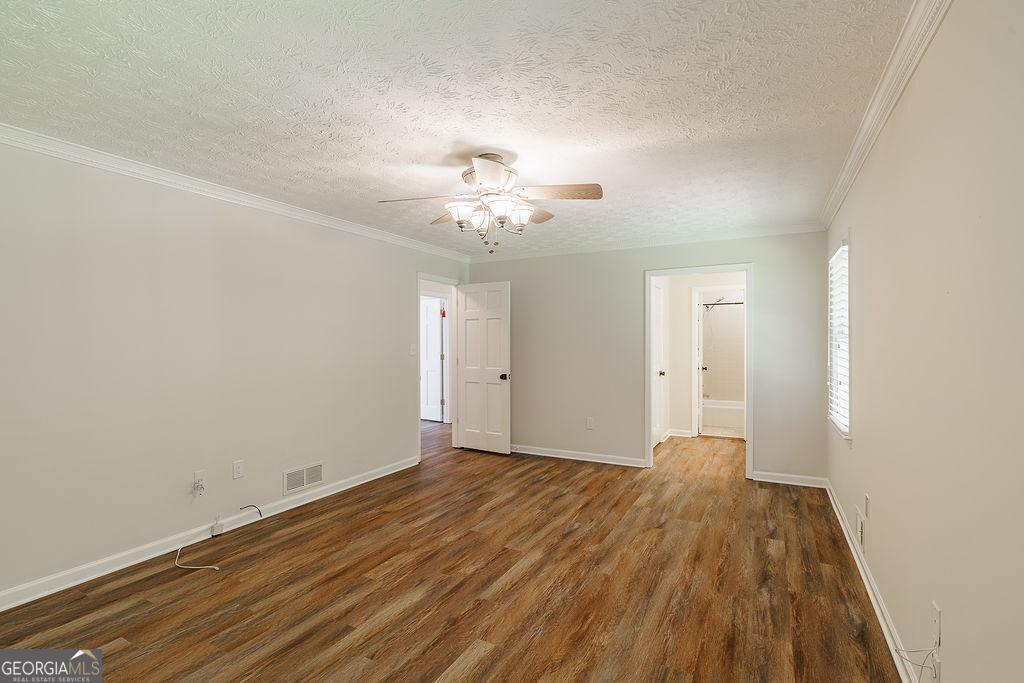 1035 Whit Davis Road Property Photo 37