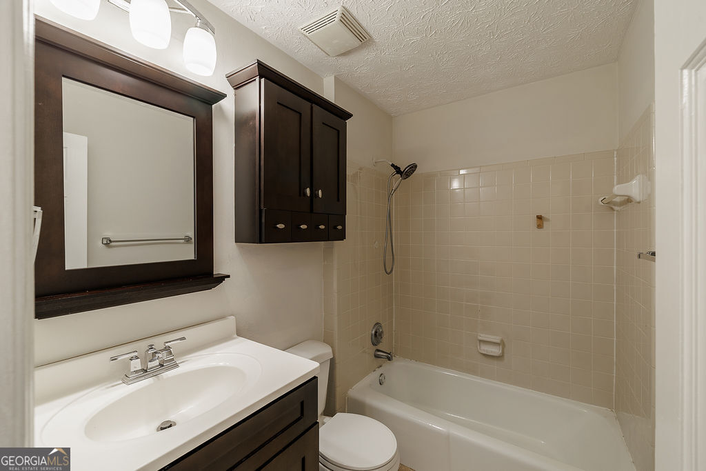 1035 Whit Davis Road Property Photo 41