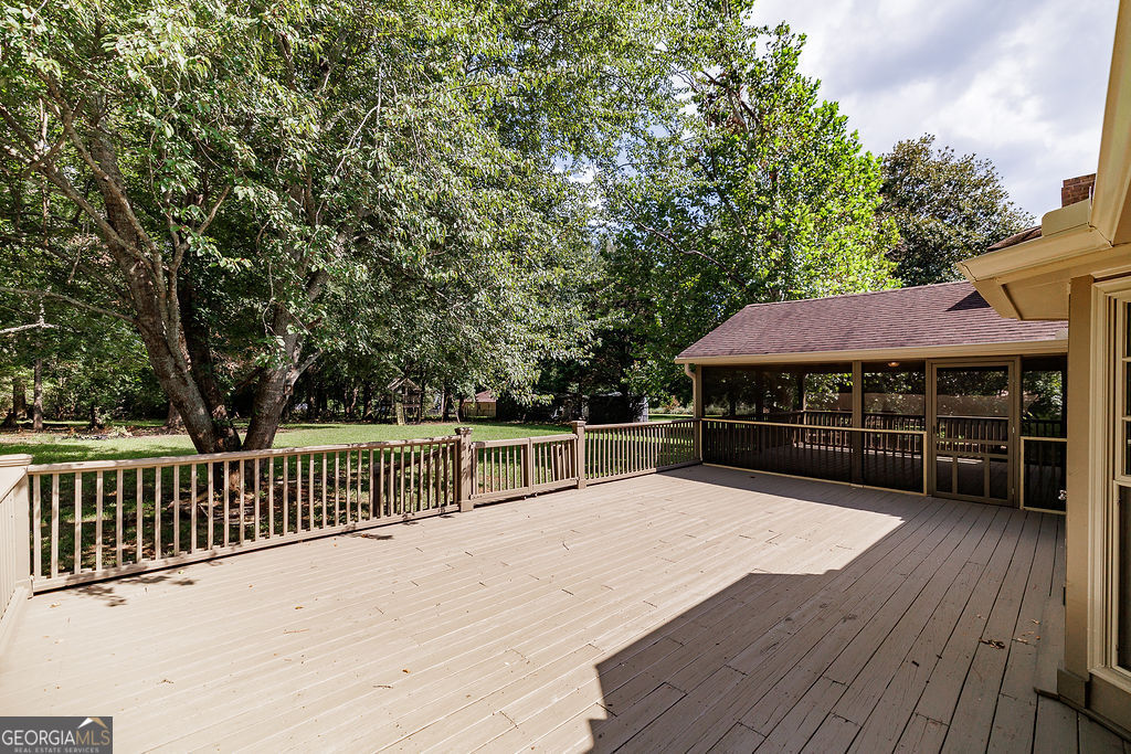 1035 Whit Davis Road Property Photo 46