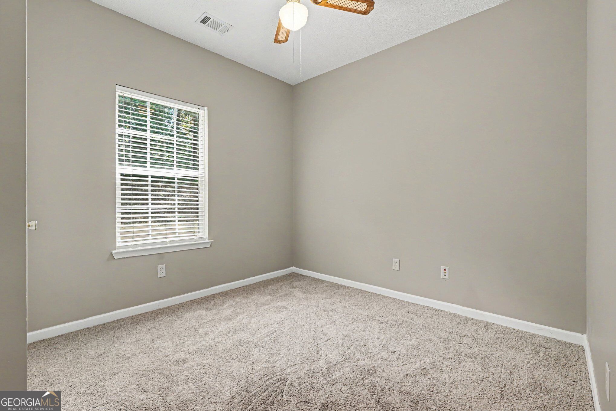 230 Stone Ridge Way Property Photo 16