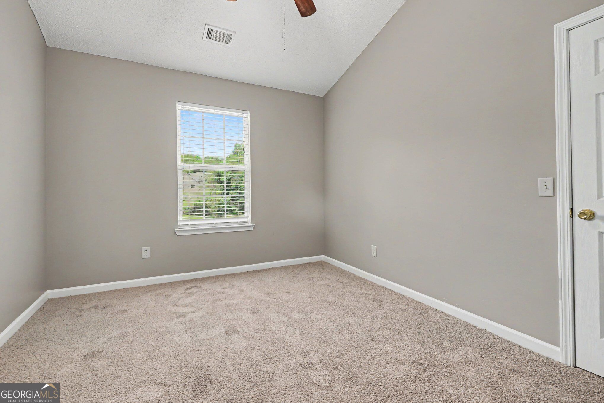 230 Stone Ridge Way Property Photo 26