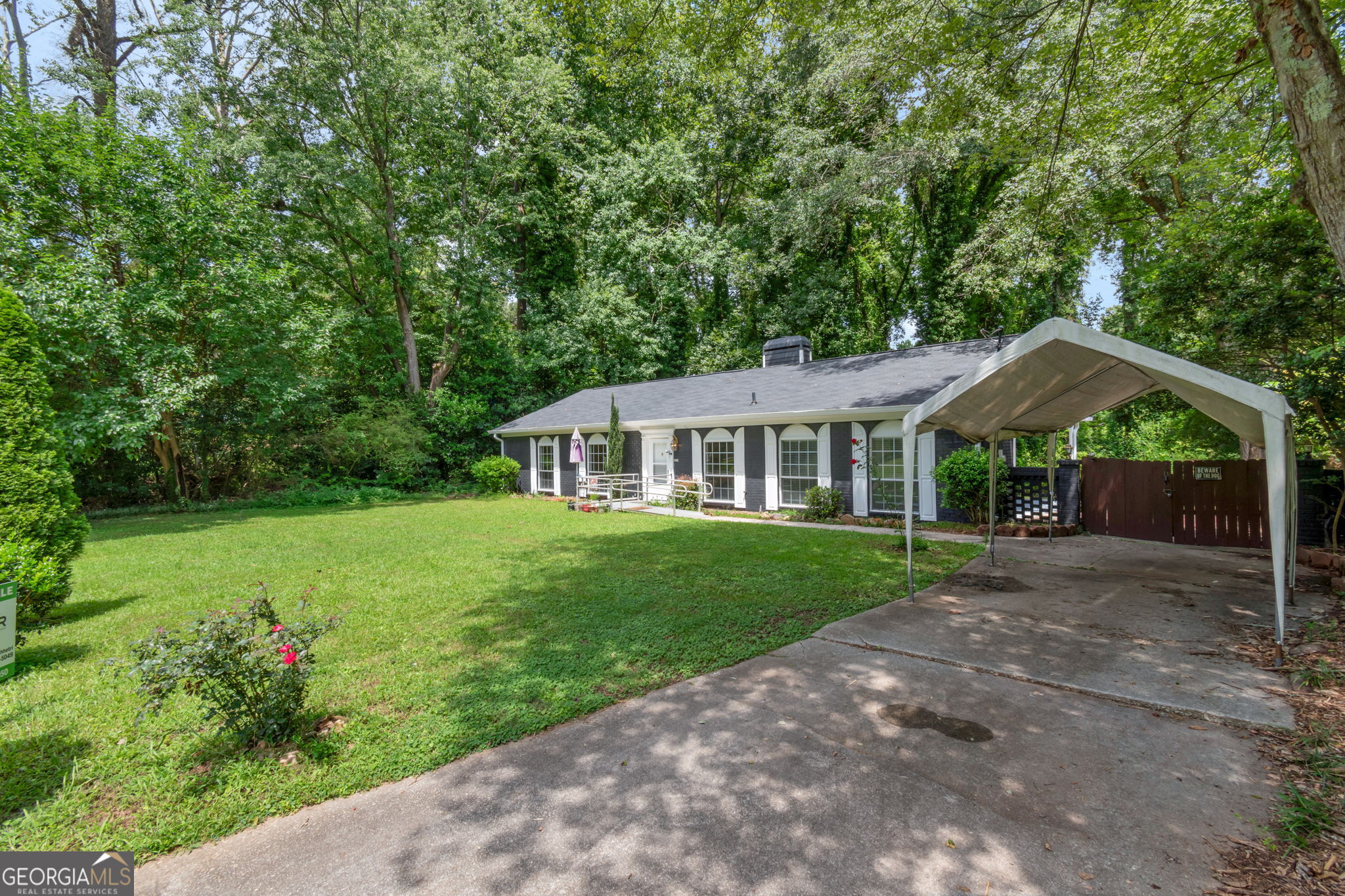 4184 Indian Forest Road Property Photo 2