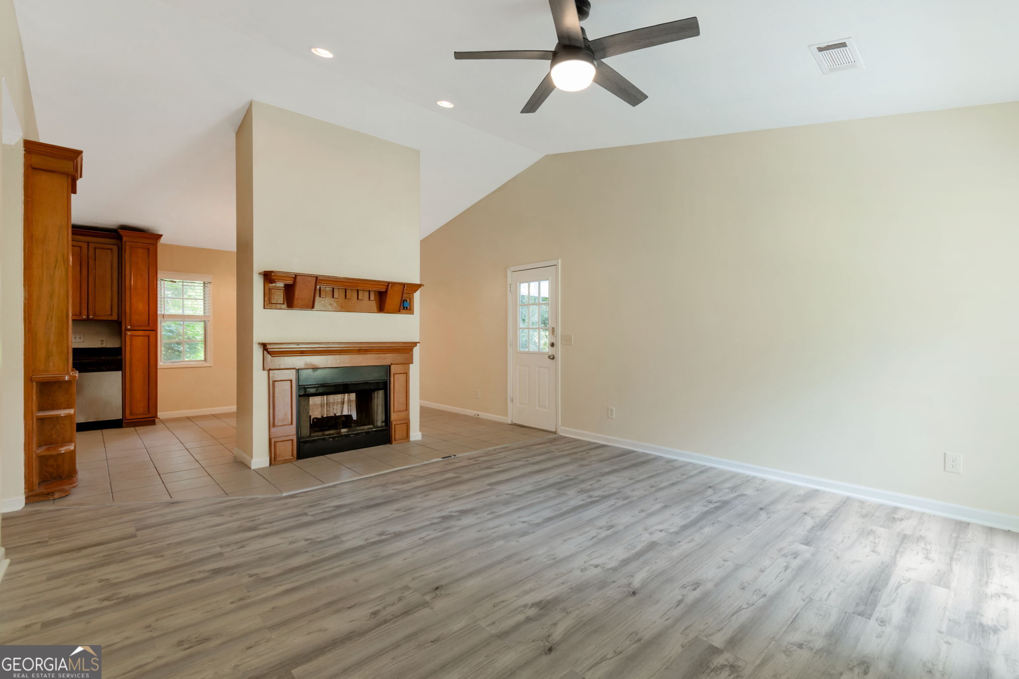 4184 Indian Forest Road Property Photo 3