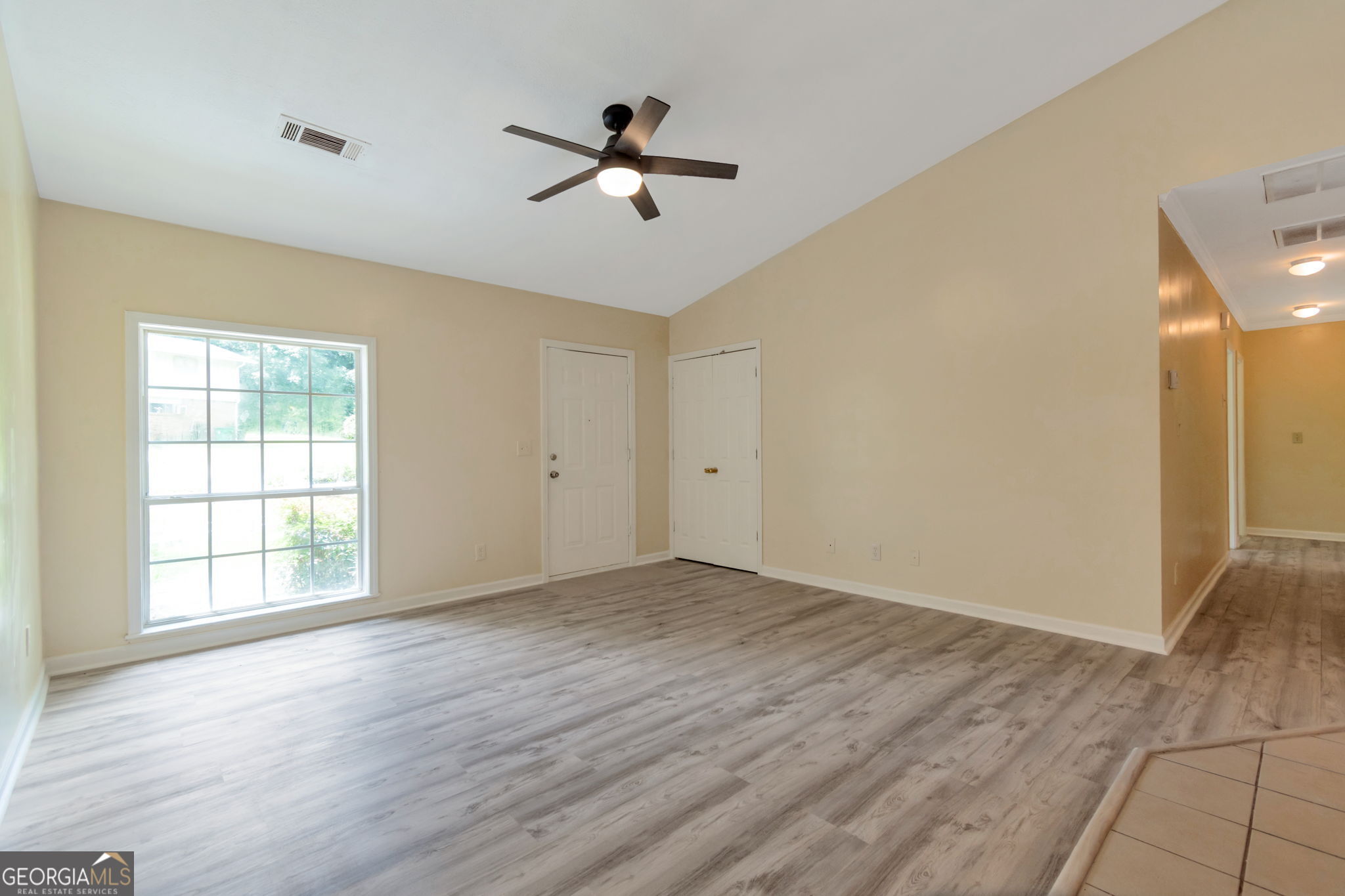 4184 Indian Forest Road Property Photo 4