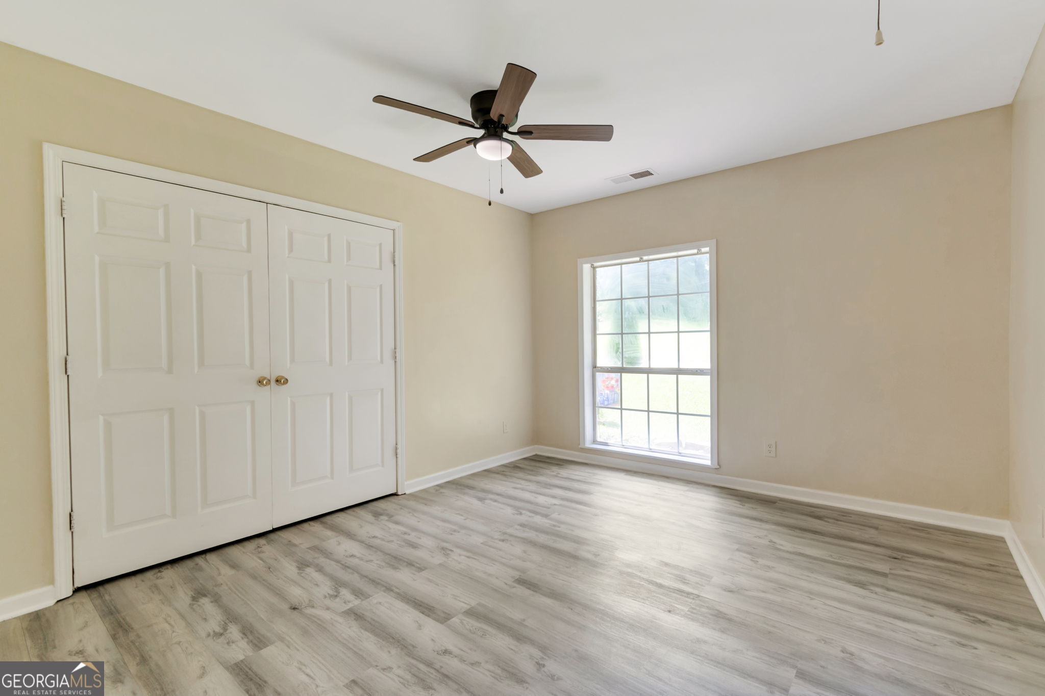 4184 Indian Forest Road Property Photo 10