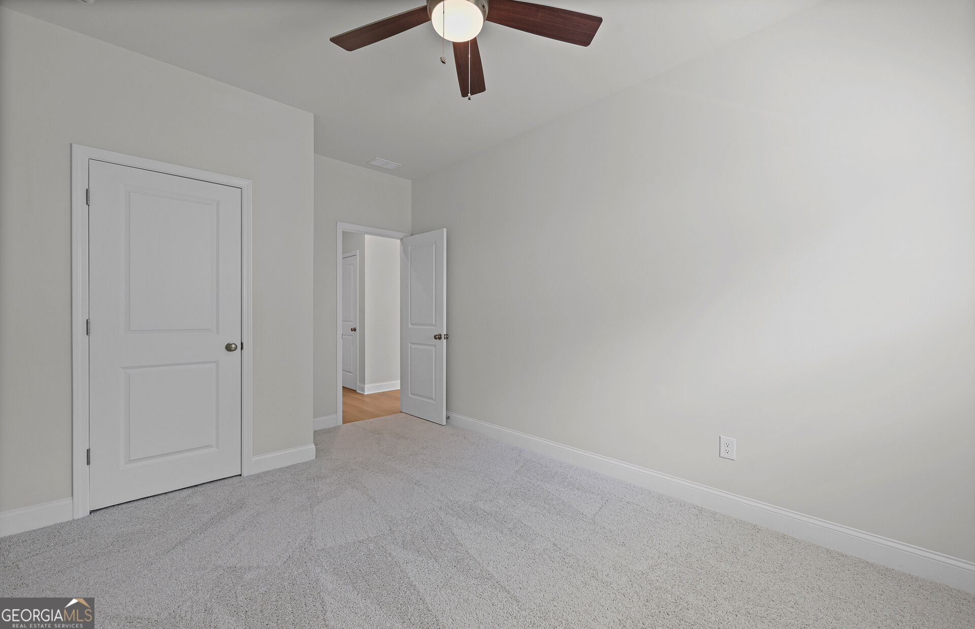 804 Oleander Court Property Photo 11