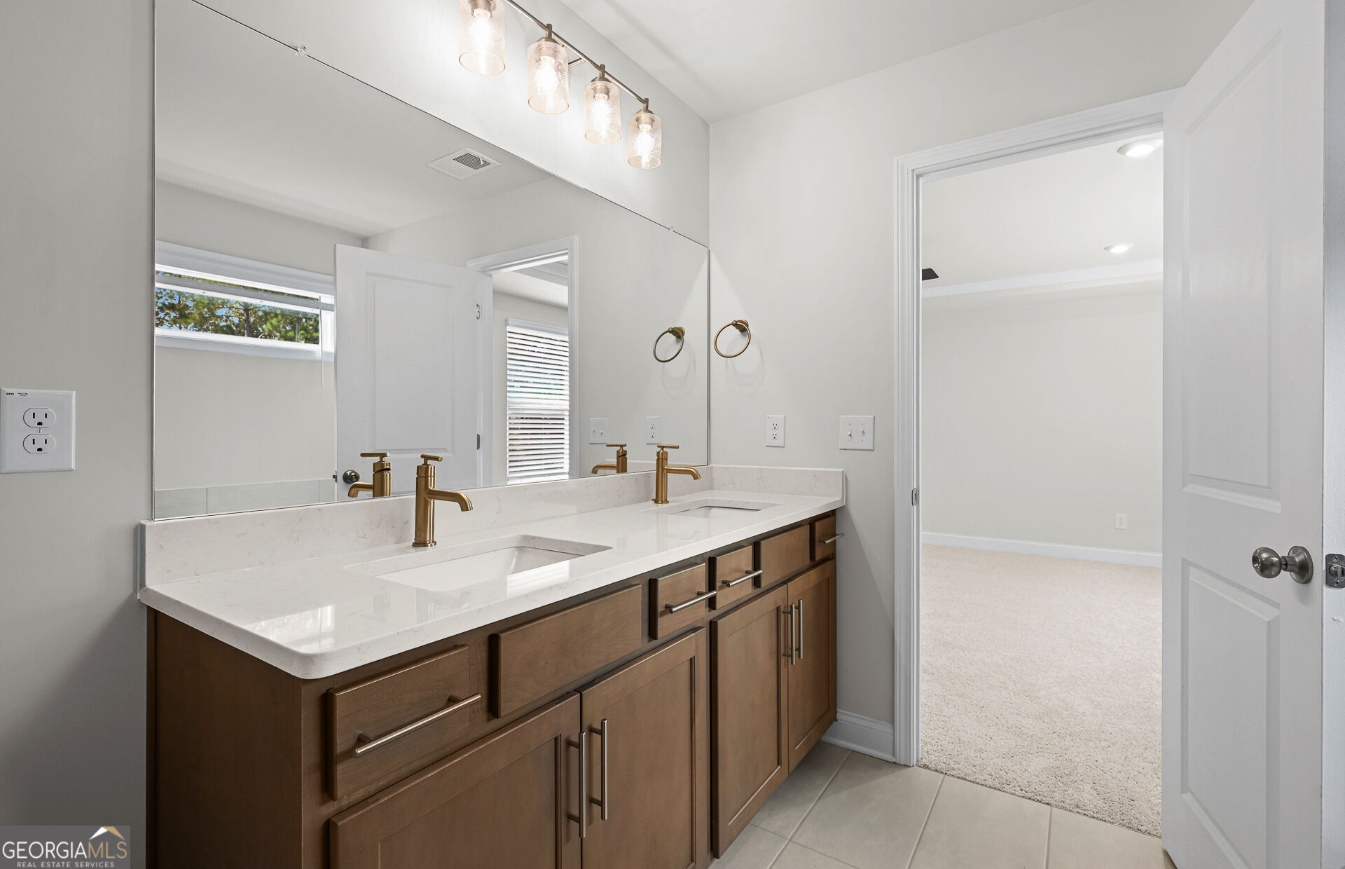 804 Oleander Court Property Photo 17