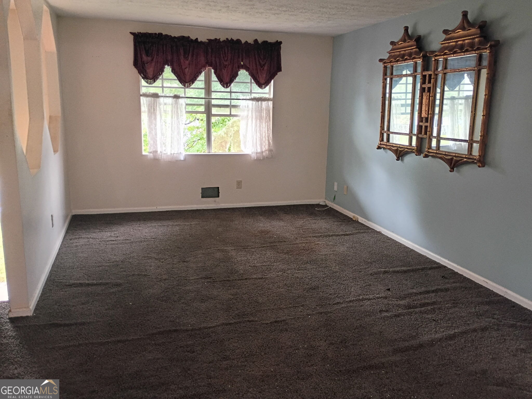 141 Caldwell Drive Property Photo 7