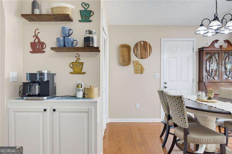 41 Camden Woods Drive Nw Property Photo 11