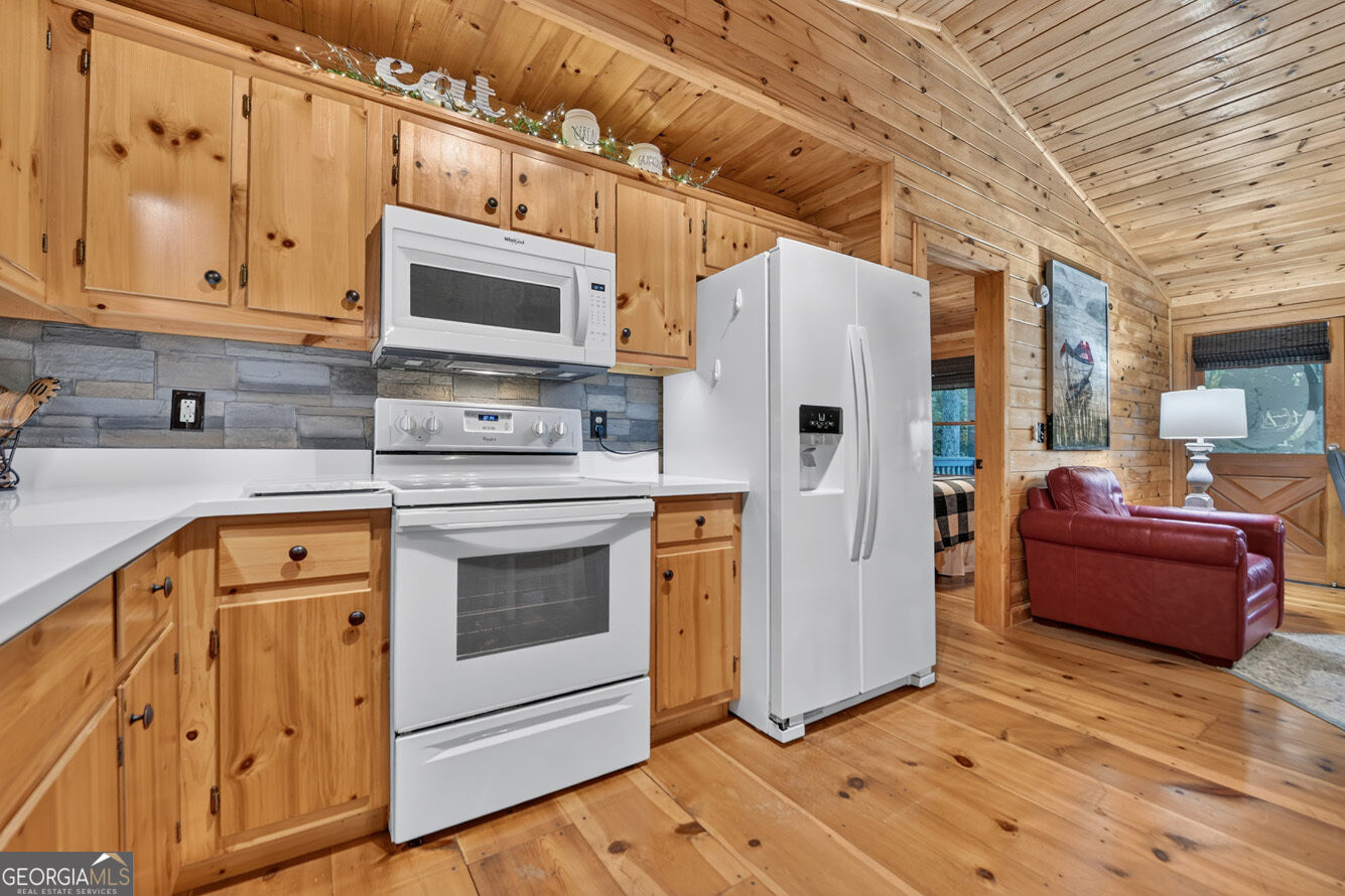 234 Holly Hollow Road Property Photo 17
