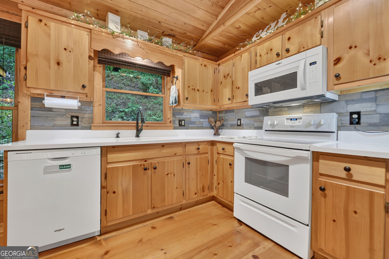 234 Holly Hollow Road Property Photo 18