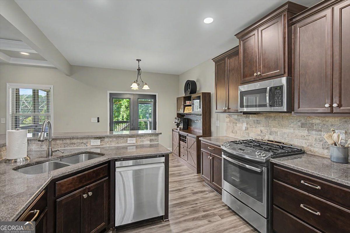 120 Cobblestone Trail Property Photo 20