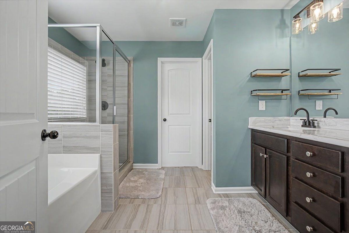 120 Cobblestone Trail Property Photo 32