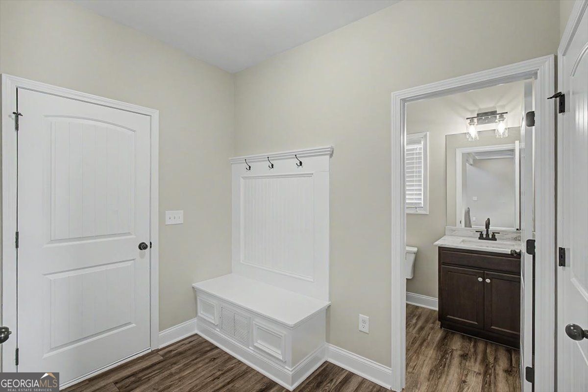 120 Cobblestone Trail Property Photo 43