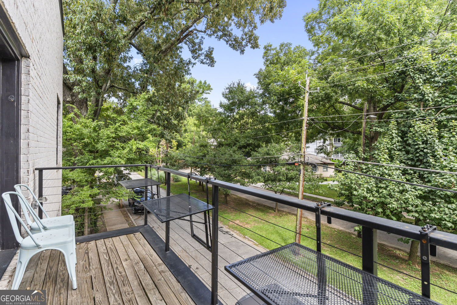 1529 Oakview Road Property Photo 13