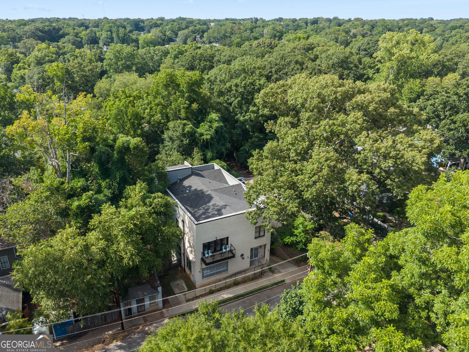 1529 Oakview Road Property Photo 46