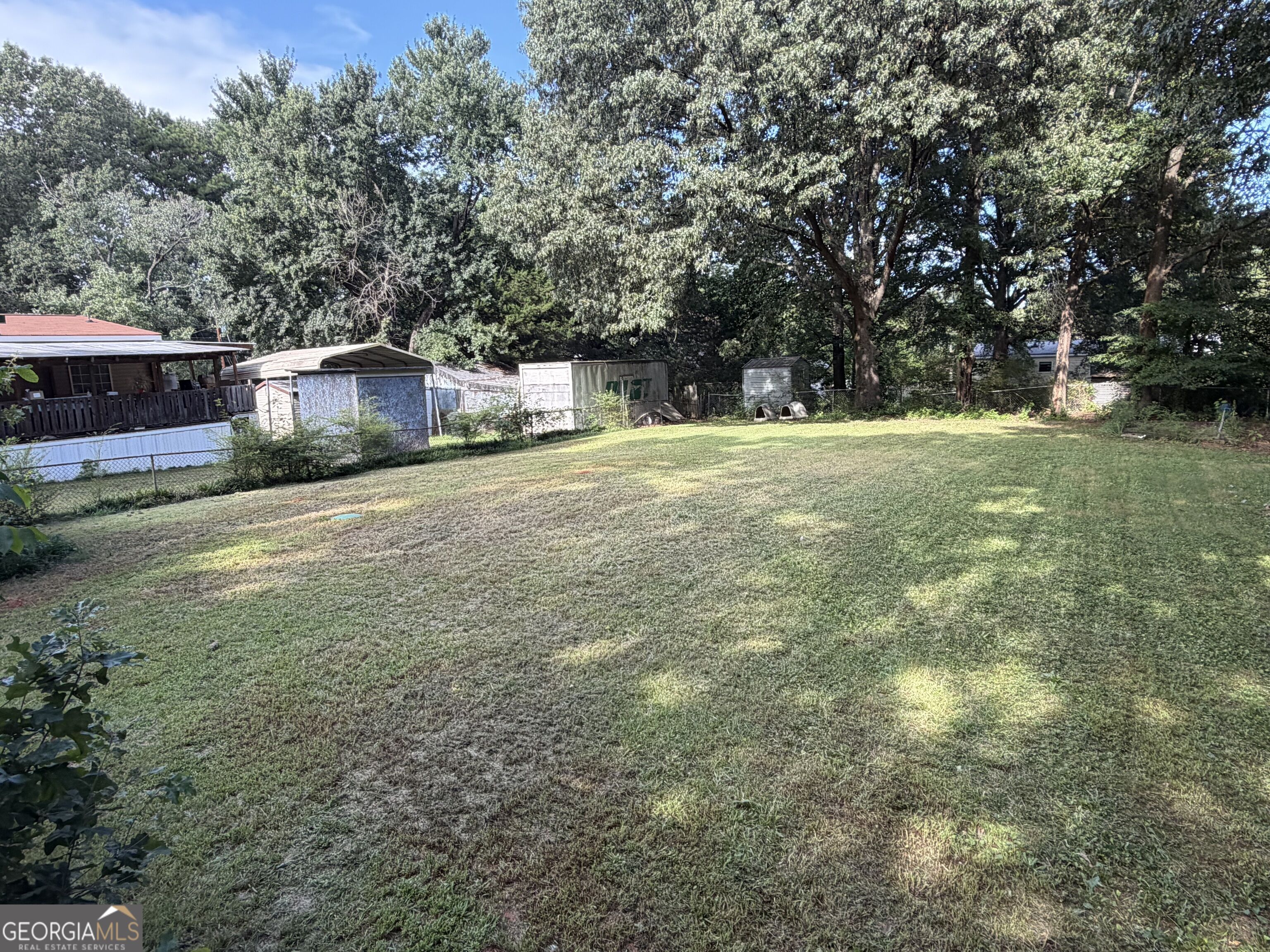 80 Forest Road Property Photo 3