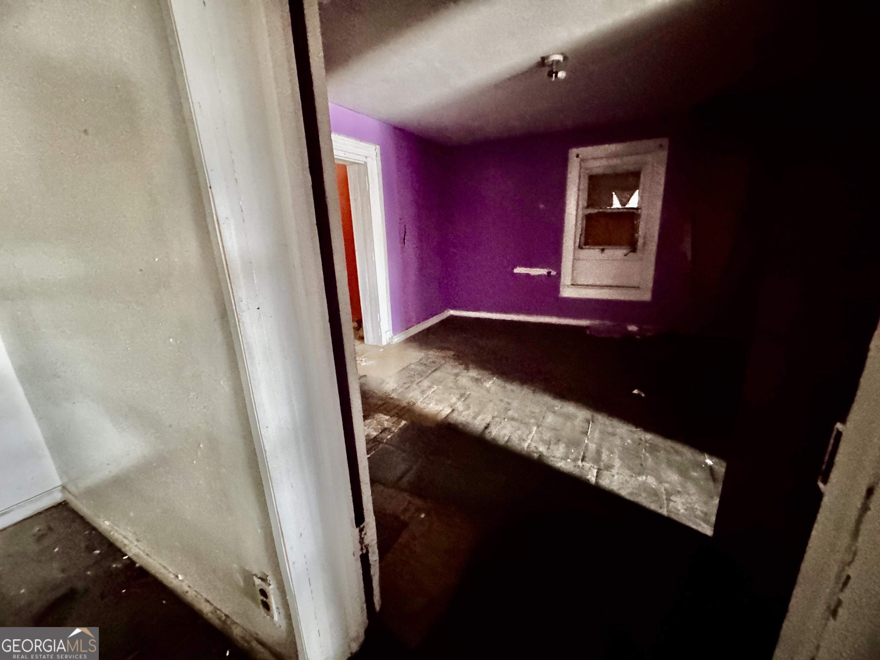 1905 3rd Avenue Property Photo 9