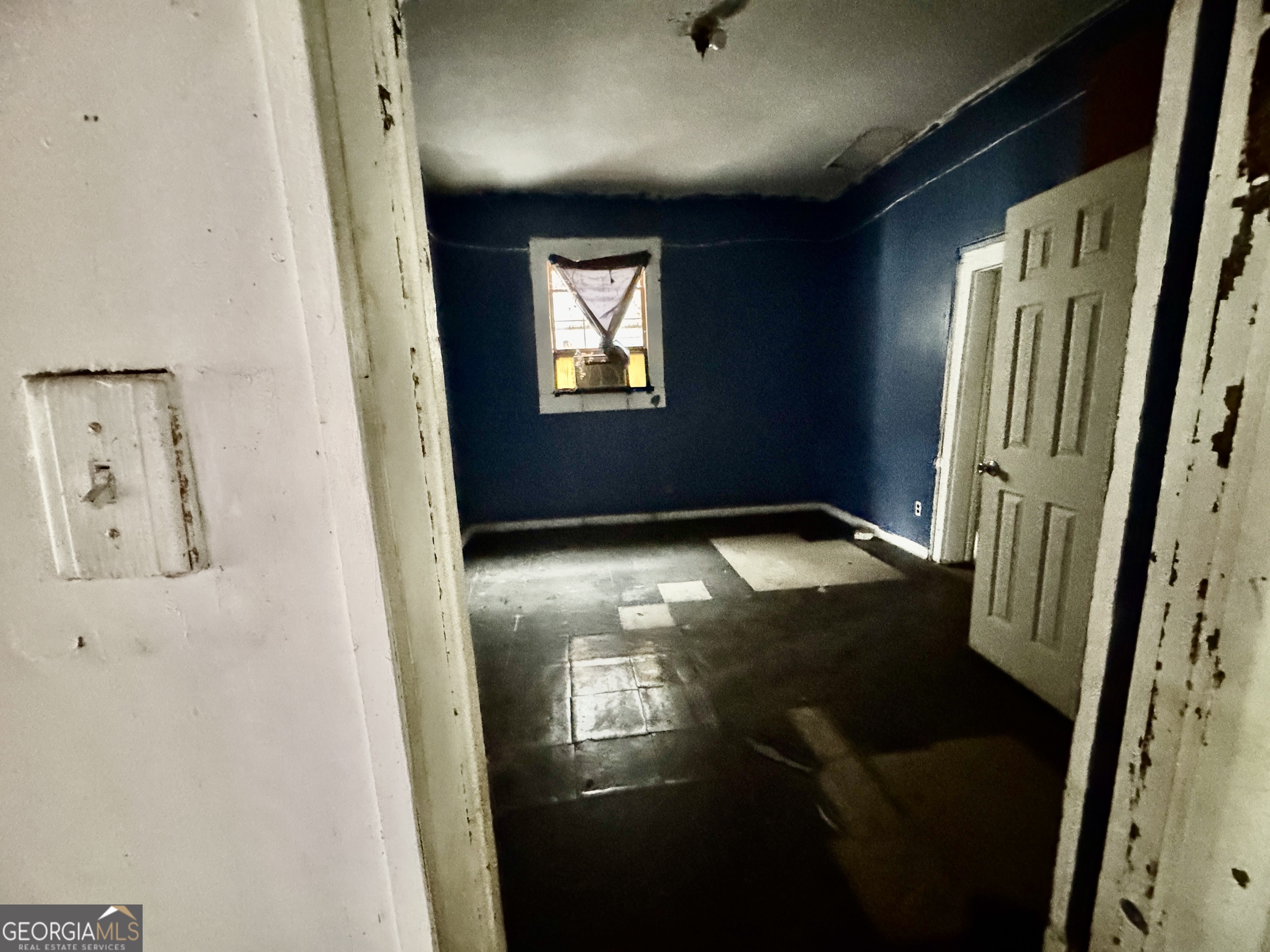 1905 3rd Avenue Property Photo 10