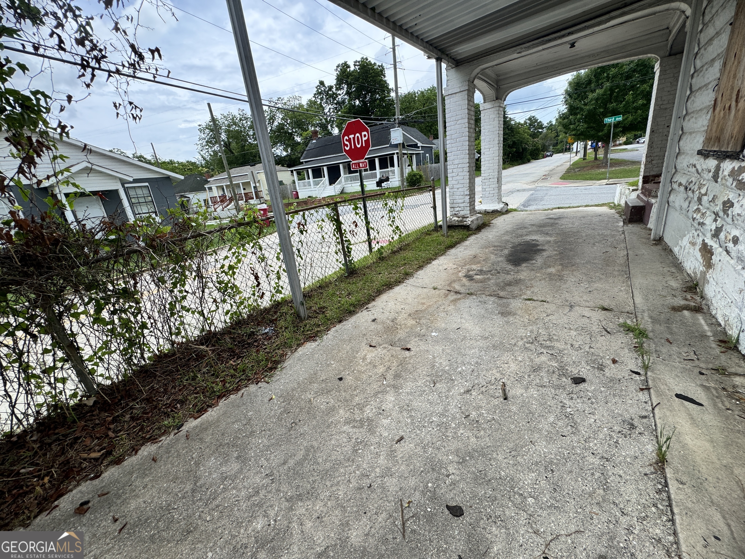 1905 3rd Avenue Property Photo 23