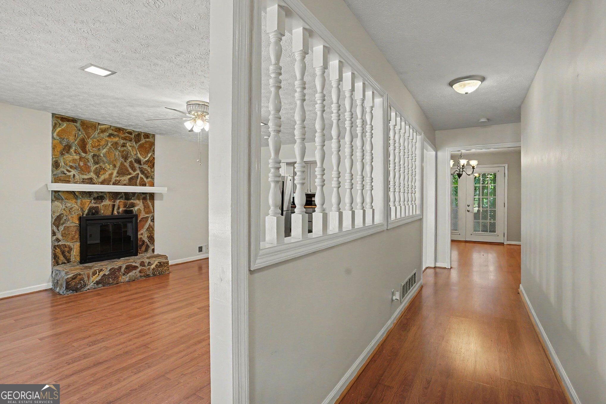 346 Buckingham Drive Sw Property Photo 8