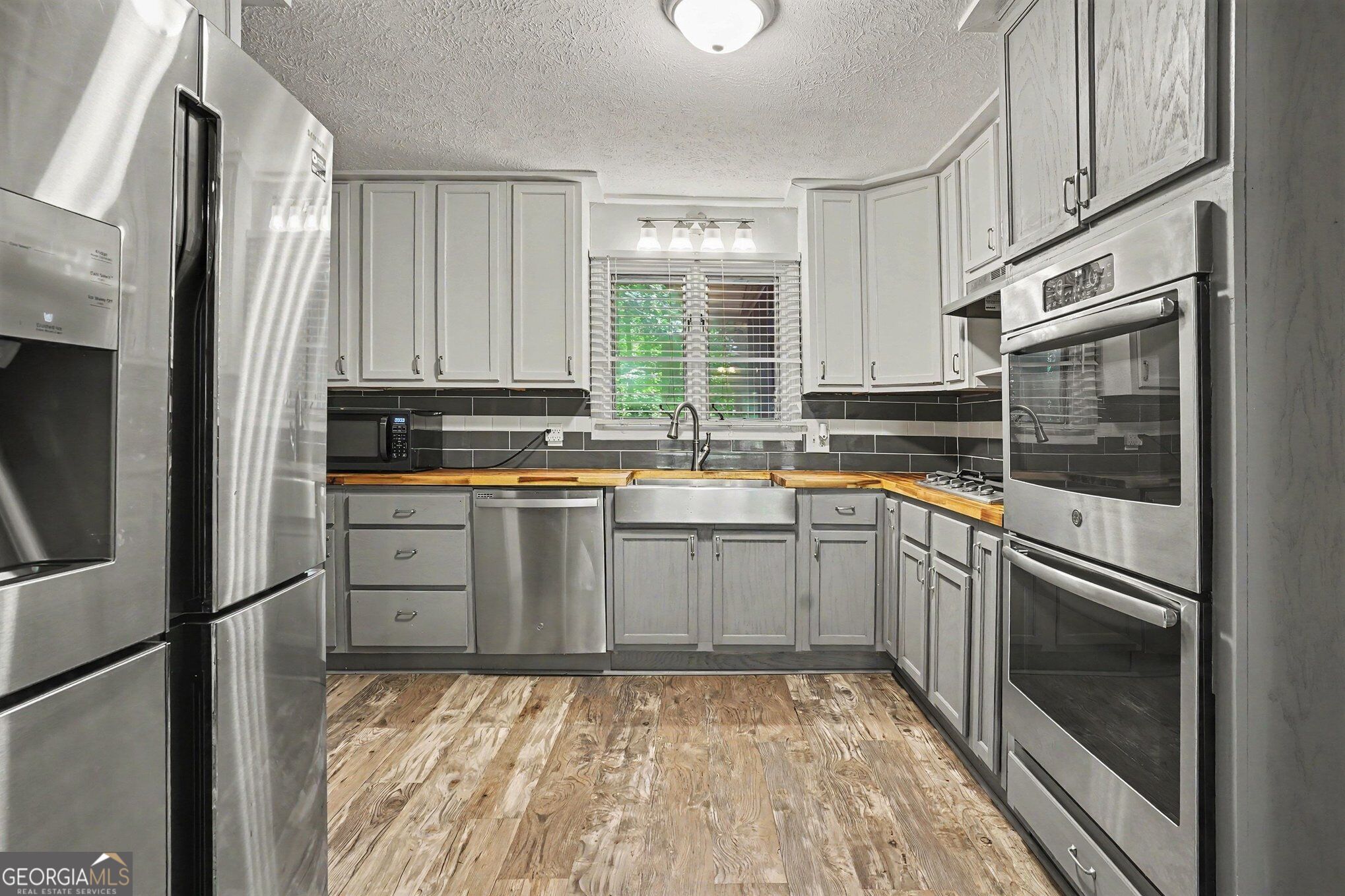 346 Buckingham Drive Sw Property Photo 17