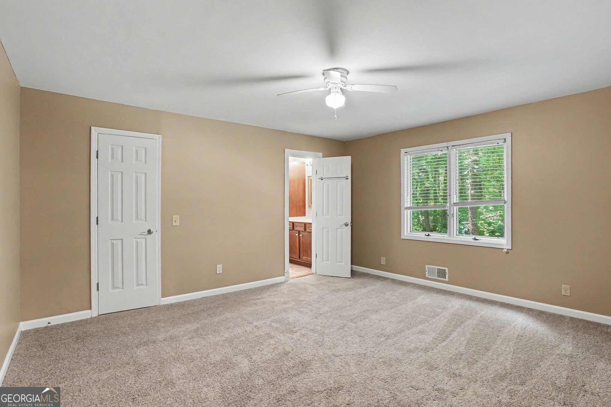 346 Buckingham Drive Sw Property Photo 22