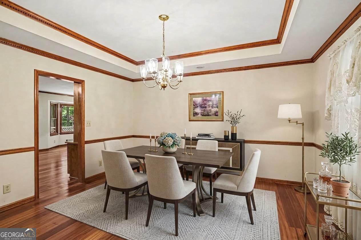 112 Singletree Property Photo 6