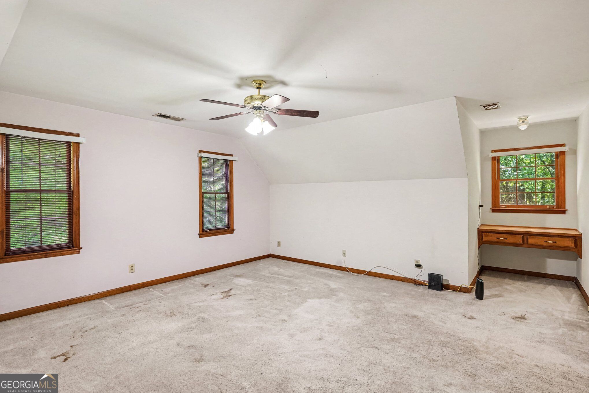 112 Singletree Property Photo 31