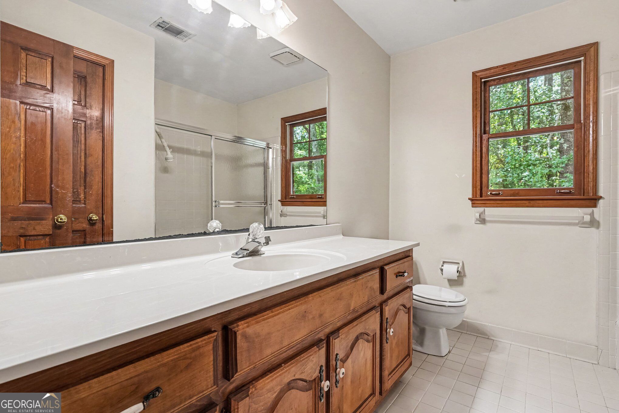 112 Singletree Property Photo 35