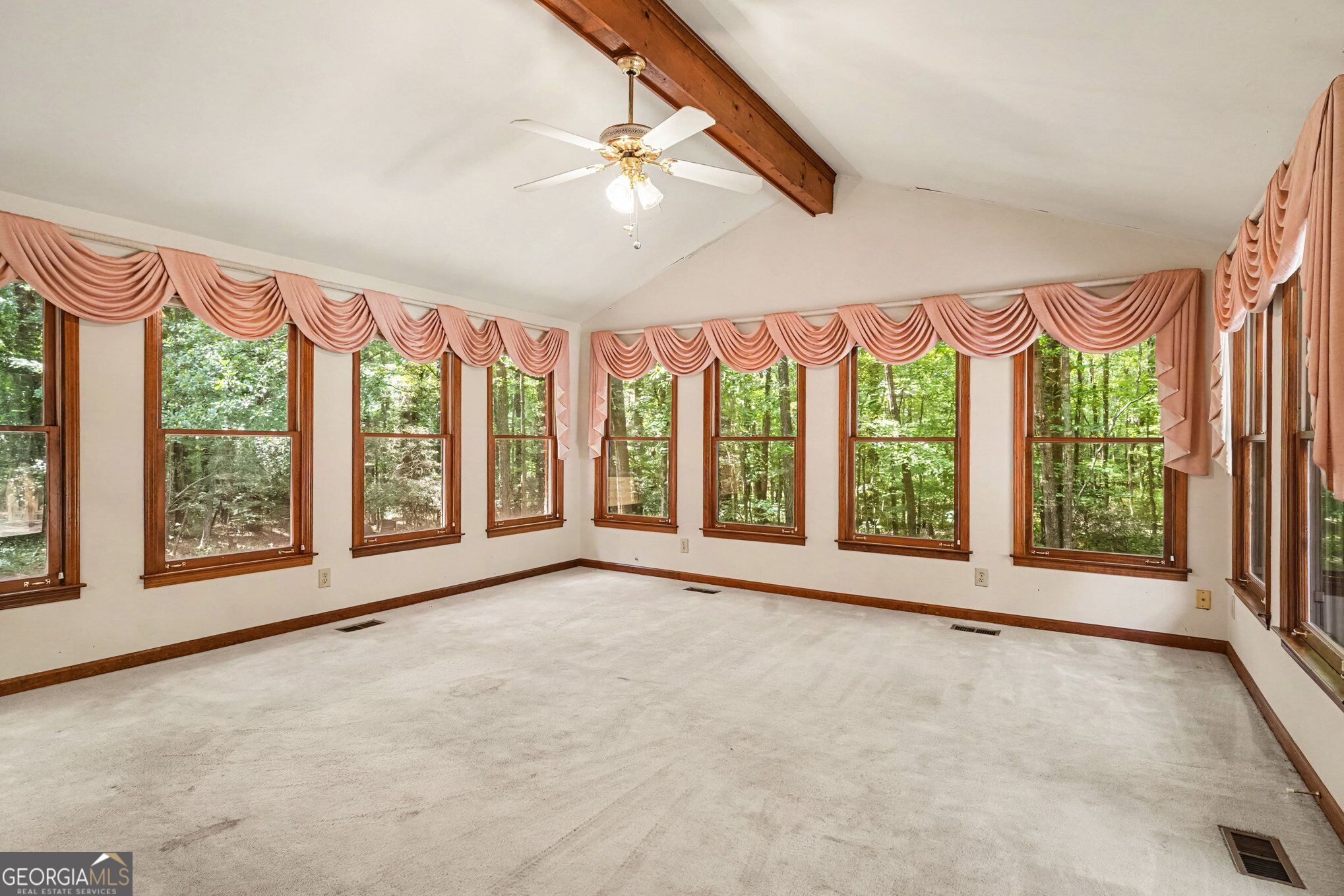 112 Singletree Property Photo 37