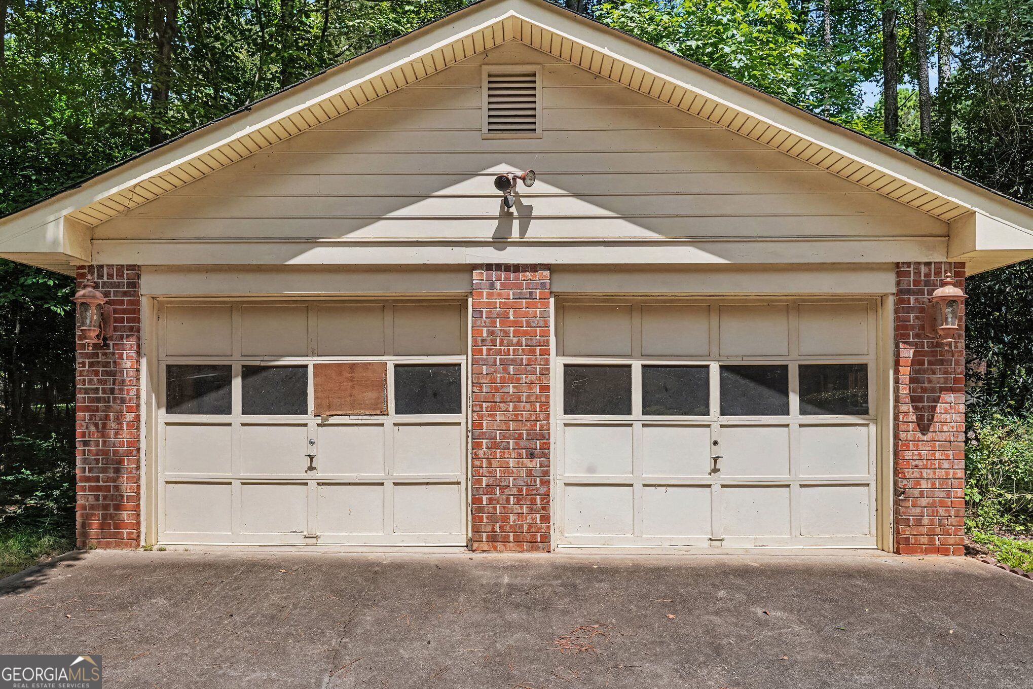 112 Singletree Property Photo 40