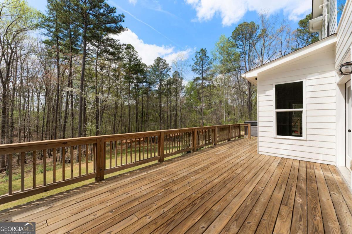 401 Blossom Trail Property Photo 53