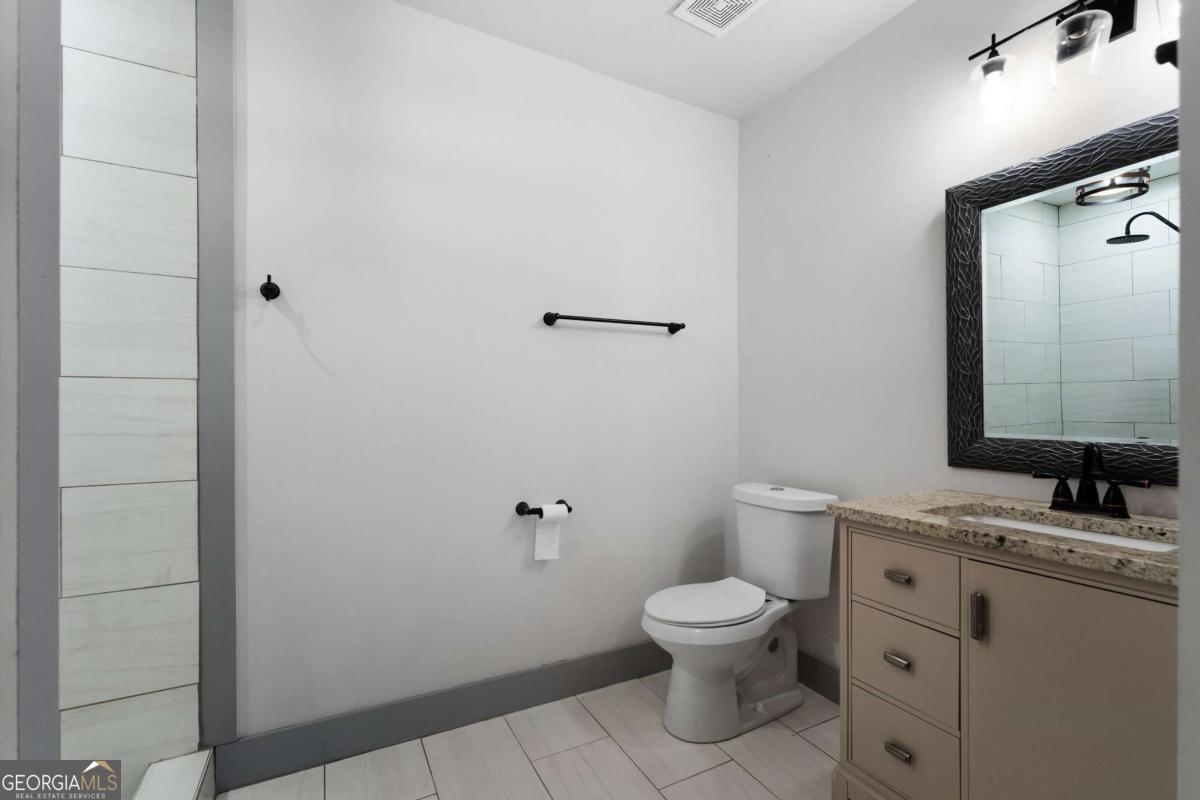 401 Blossom Trail Property Photo 63