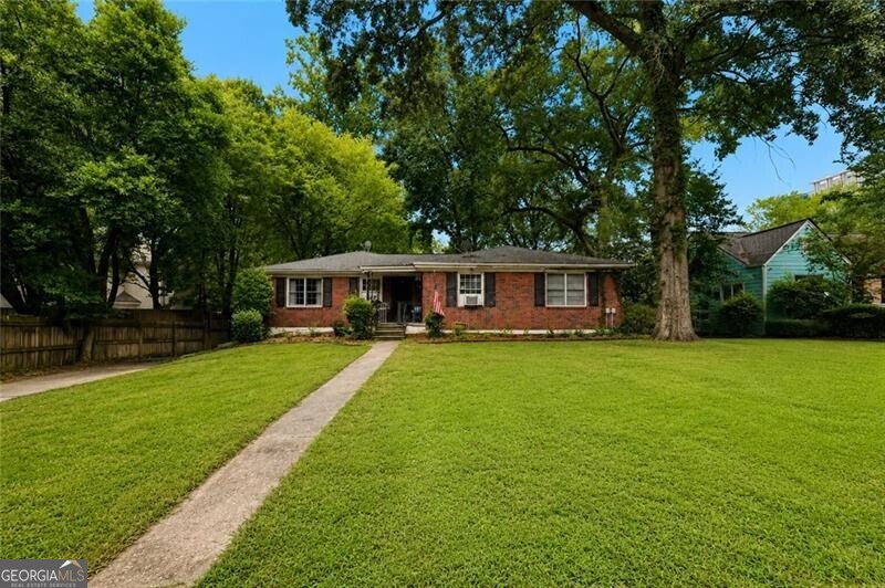 2956 Grandview Avenue Ne Property Photo 1