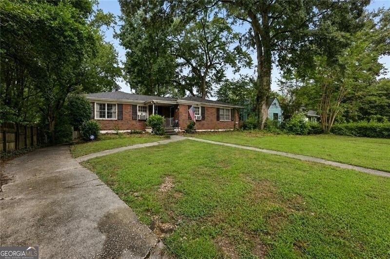 2956 Grandview Avenue Ne Property Photo 2