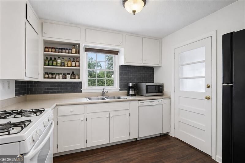 2956 Grandview Avenue Ne Property Photo 20