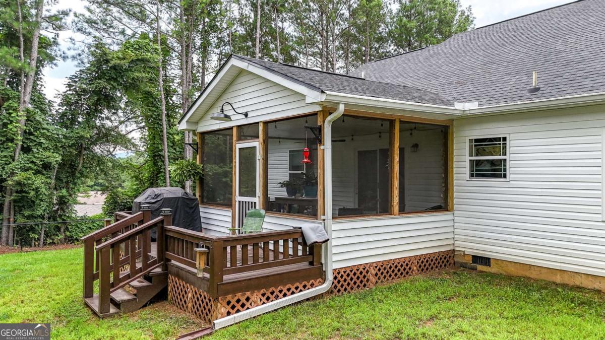 287 Bell Loop Property Photo 39