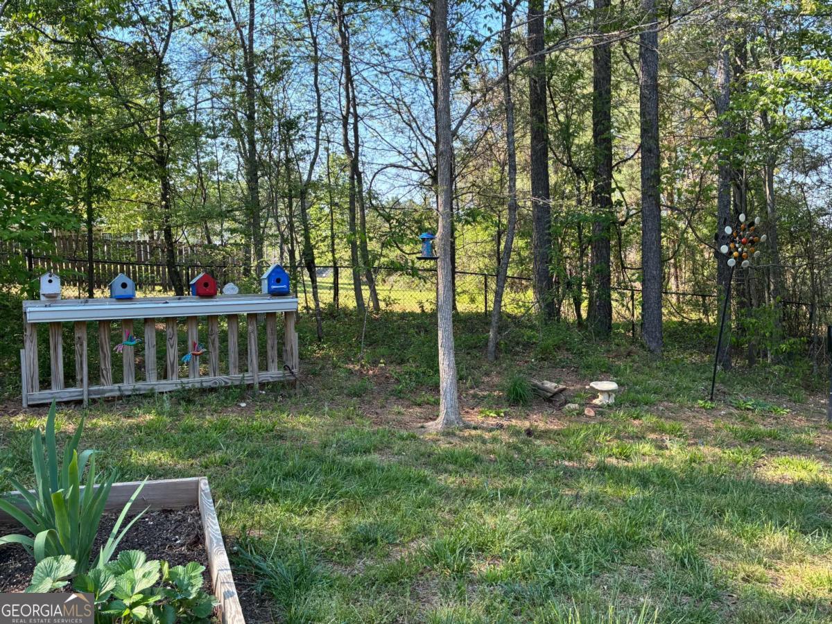 287 Bell Loop Property Photo 47