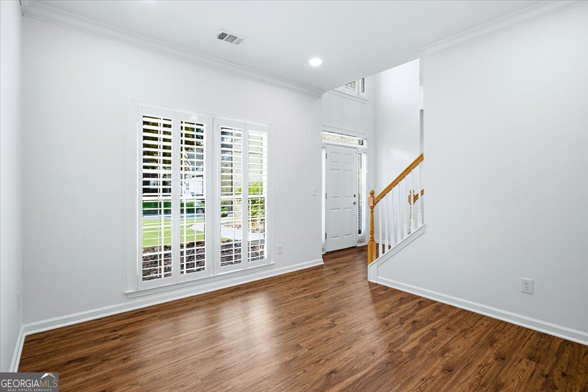 2175 Monroe Drive Property Photo 5