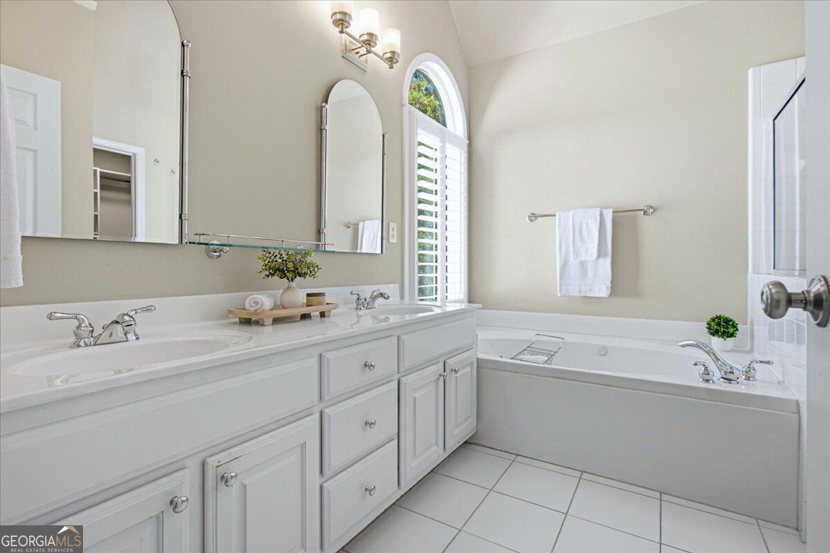2175 Monroe Drive Property Photo 21