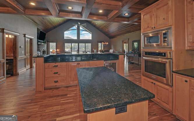 577 Beech Cove Drive Property Photo 14