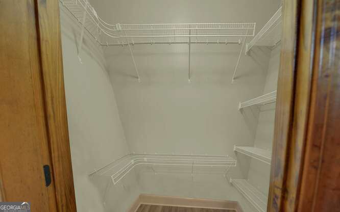 577 Beech Cove Drive Property Photo 15