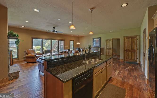 577 Beech Cove Drive Property Photo 43