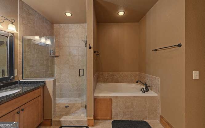 577 Beech Cove Drive Property Photo 48