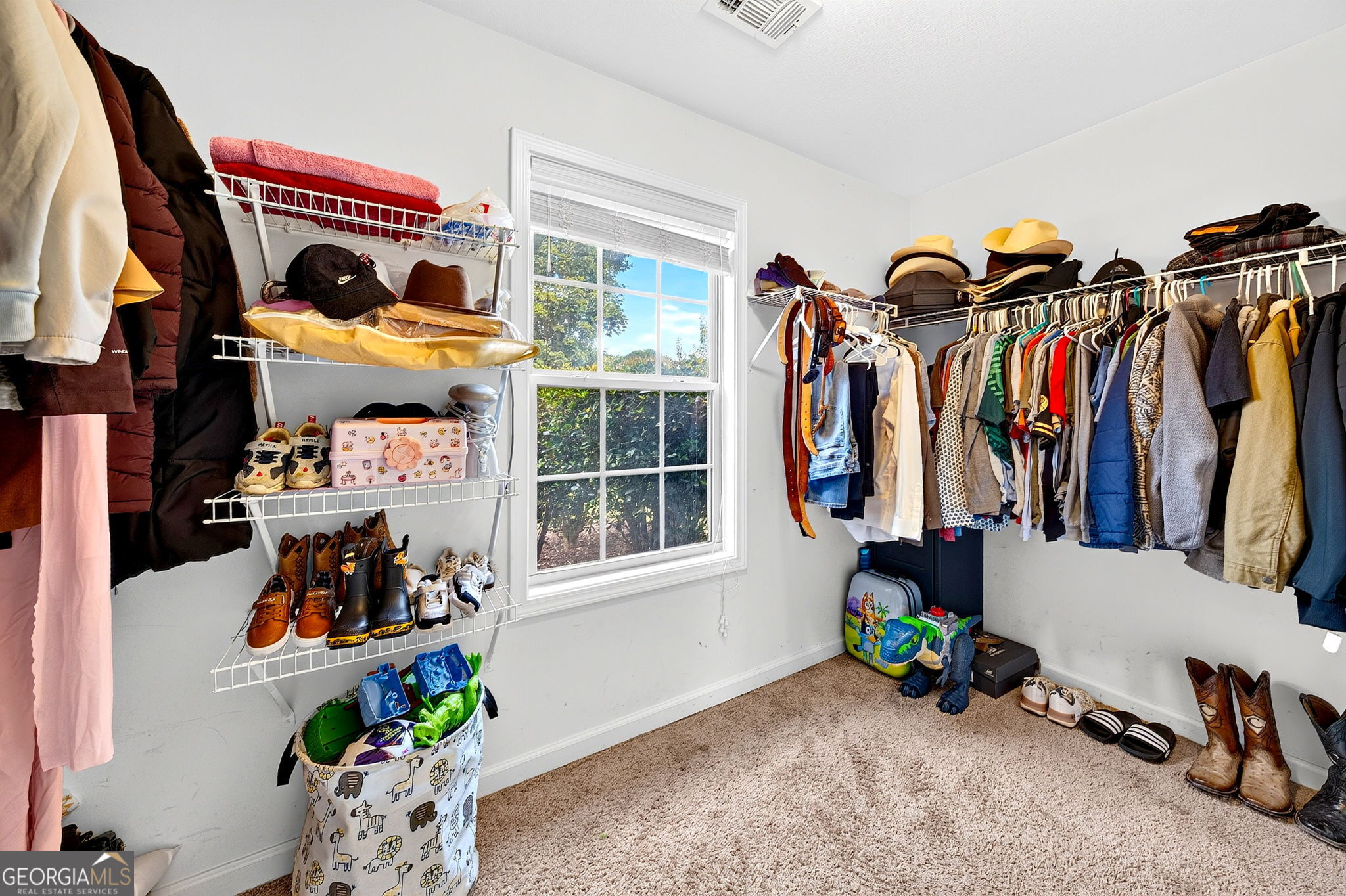 1811 Alberta Lane Property Photo 37