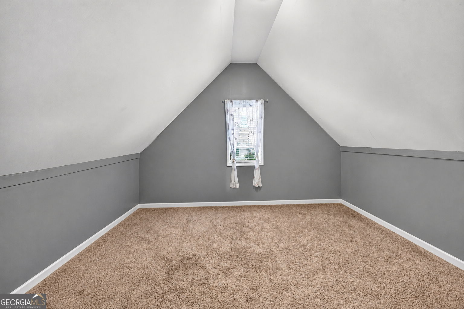 1811 Alberta Lane Property Photo 47